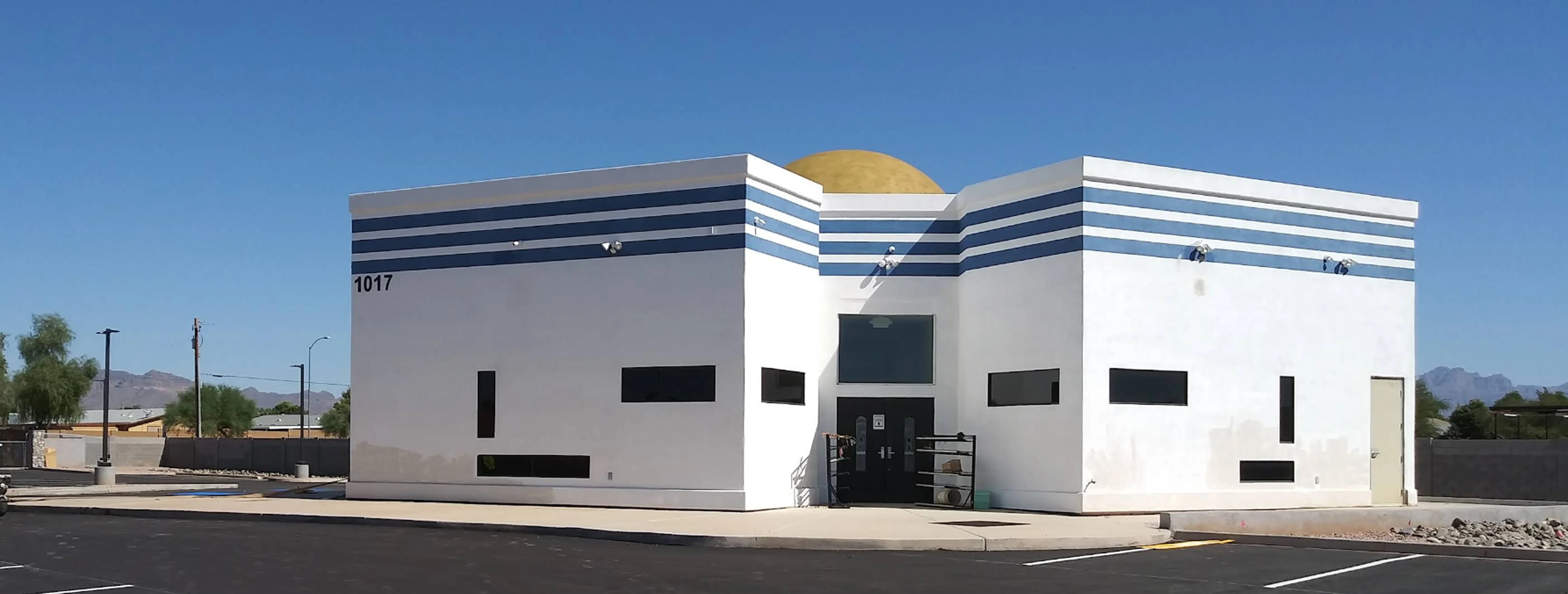 Exterior view of East Mesa Mosque Mesa building